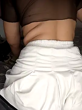 emma-19- online show from March 2026 04:29:01 AM