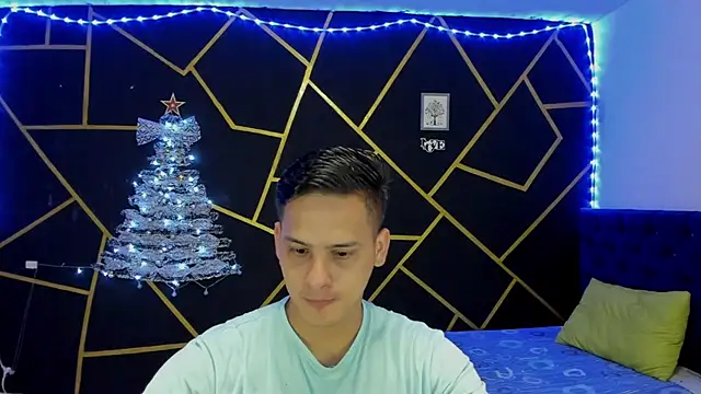 JANER 03 online show from December 2024 03:41:01 AM