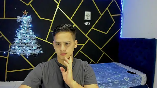 JANER 03 online show from December 2024 01:33:01 PM