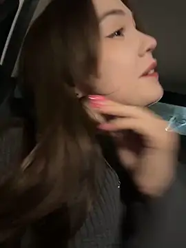 Snapshot of Peachy_Dream chatting on February 2025 12:19:02 AM Peachy Dream online show from February 2025 12:19:02 AM