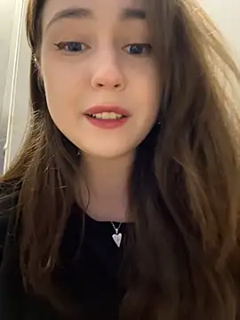 Snapshot of Peachy_Dream chatting on March 2025 01:20:02 AM Peachy Dream online show from March 2025 01:20:02 AM