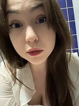 Snapshot of Peachy_Dream chatting on March 2025 10:37:01 PM Peachy Dream online show from March 2025 10:37:01 PM