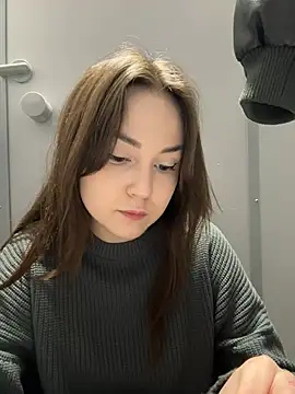 Snapshot of Peachy_Dream chatting on March 2025 07:46:02 PM Peachy Dream online show from March 2025 07:46:02 PM