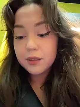 Peachy Dream online show from November 2025 06:09:02 PM