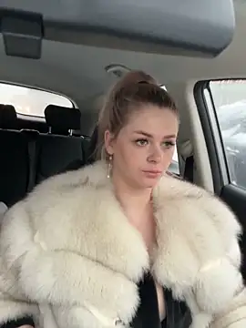 Snapshot of Love_Bri chatting on January 2025 12:38:01 PM Love Bri online show from January 2025 12:38:01 PM