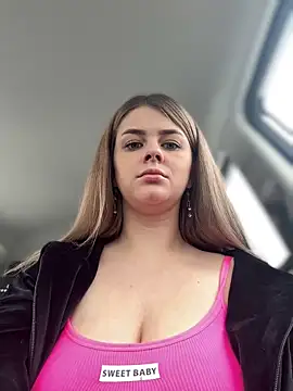 Snapshot of Love_Bri chatting on February 2025 11:41:02 AM Love Bri online show from February 2025 11:41:02 AM