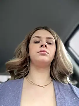 Snapshot of Love_Bri chatting on March 2025 05:50:02 AM Love Bri online show from March 2025 05:50:02 AM