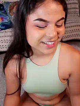 Cleo hills online show from February 2025 01:07:01 PM