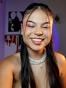 Cleo hills online show from November 2025 02:52:02 PM