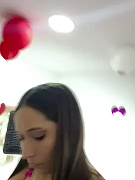 Penelope-Hot online show from March 2025 12:43:01 AM