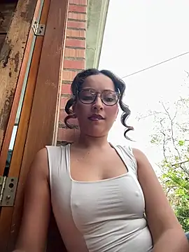 Penelope-Hot online show from March 2026 08:57:01 PM