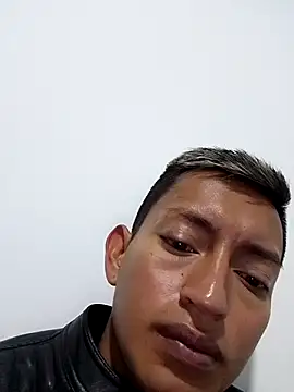 neru76 online show from December 2024 01:53:02 AM