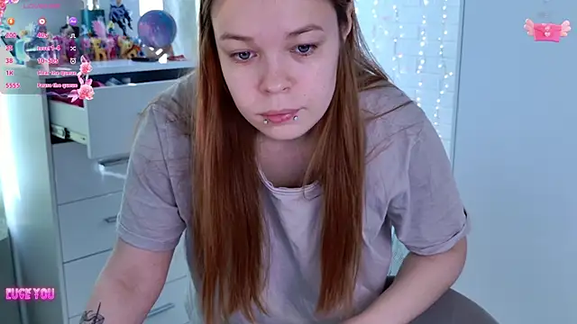 ValBae online show from April 2026 06:44:02 AM