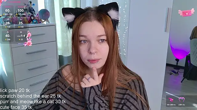 ValBae online show from May 2026 07:02:02 AM
