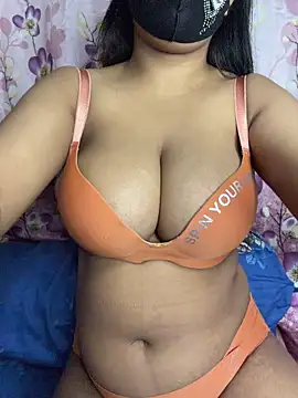 Monabby97 online show from May 2026 05:28:02 PM