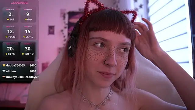 juliapie online show from December 2024 01:41:01 PM