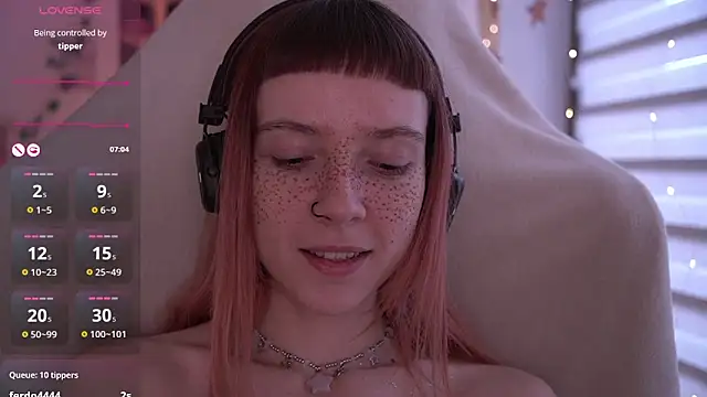 juliapie online show from January 2025 12:18:01 PM