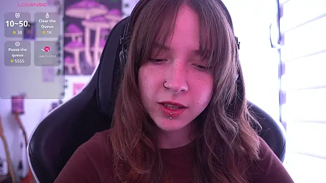 juliapie online show from April 2026 09:56:02 AM