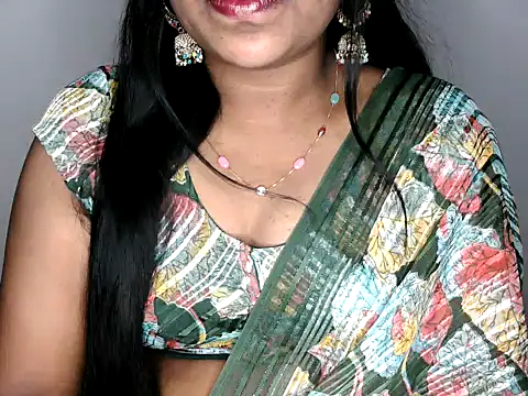 Snapshot of shila20 chatting on October 2025 08:33:02 PM shila20 online show from October 2025 08:33:02 PM