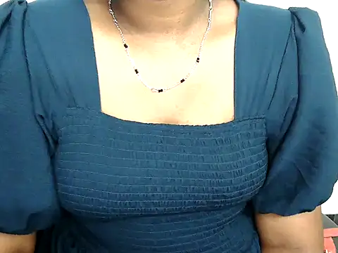 Snapshot of shila20 chatting on November 2025 11:37:02 PM shila20 online show from November 2025 11:37:02 PM