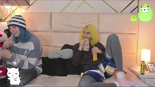 -kisa  online show from November 2025 02:12:01 AM