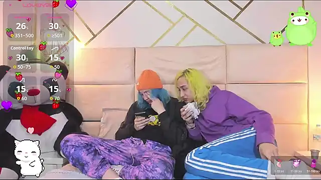 -kisa  online show from November 2025 02:21:01 AM