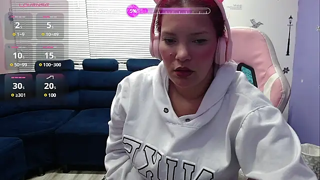 brithany smiith  online show from February 2025 12:40:02 AM