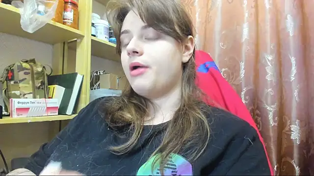 Snapshot of Seductive_She_Wolf chatting on June 2026 07:56:02 PM Seductive She Wolf online show from June 2026 07:56:02 PM