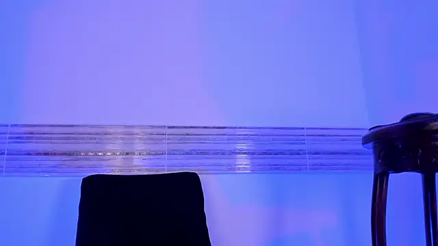 Snapshot of Sophia_Cambpell chatting on February 2025 01:00:02 PM Sophia Cambpell online show from February 2025 01:00:02 PM