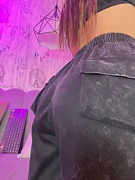 AbyThompson online show from March 2026 01:35:02 PM