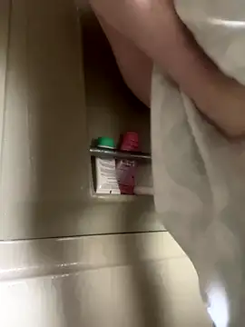 KatieBARBiE98 online show from November 2025 06:31:01 PM