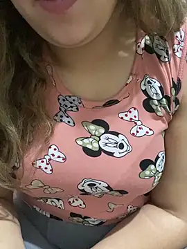 yassminsexy22 online show from February 2026 12:44:02 PM