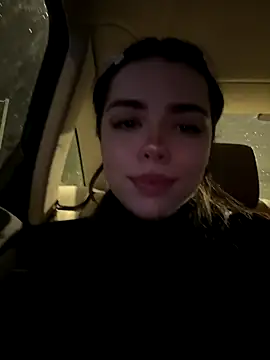 Snapshot of pantyless chatting on October 2025 10:04:02 PM pantyless online show from October 2025 10:04:02 PM