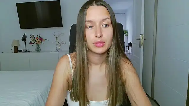 Snapshot of Submissive_love chatting on October 2025 01:26:02 PM Submissive love online show from October 2025 01:26:02 PM