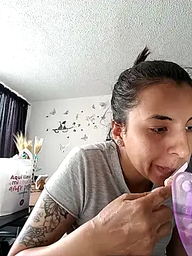 Bonny Klote online show from February 2025 06:12:01 PM