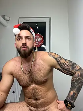 Snapshot of LoveIsBlind_ chatting on December 2024 10:28:01 PM LoveIsBlind  online show from December 2024 10:28:01 PM