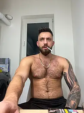 Snapshot of LoveIsBlind_ chatting on December 2024 04:49:02 AM LoveIsBlind  online show from December 2024 04:49:02 AM