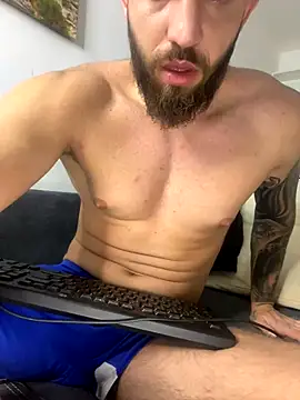 Snapshot of LoveIsBlind_ chatting on September 2025 03:23:02 AM LoveIsBlind  online show from September 2025 03:23:02 AM