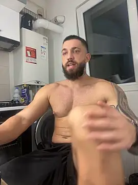 Snapshot of LoveIsBlind_ chatting on October 2025 02:42:02 AM LoveIsBlind  online show from October 2025 02:42:02 AM