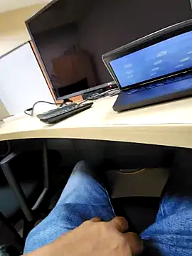 Snapshot of rocksrockydick chatting on September 2025 10:08:02 AM rocksrockydick online show from September 2025 10:08:02 AM