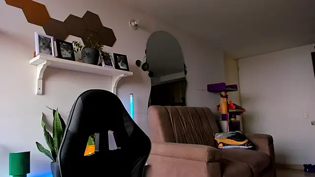 evy orange1 online show from March 2026 03:39:02 PM