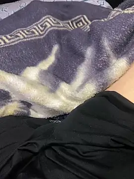 Snapshot of josle24 chatting on December 2024 04:42:02 AM josle24 online show from December 2024 04:42:02 AM