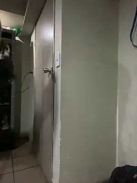 Snapshot of josle24 chatting on January 2025 05:47:02 AM josle24 online show from January 2025 05:47:02 AM