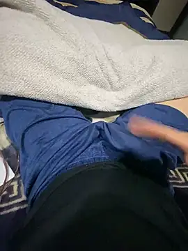 Snapshot of josle24 chatting on March 2025 04:52:02 AM josle24 online show from March 2025 04:52:02 AM