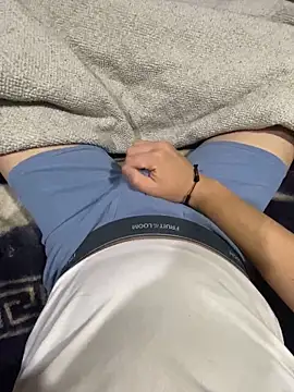 Snapshot of josle24 chatting on March 2025 05:05:02 AM josle24 online show from March 2025 05:05:02 AM