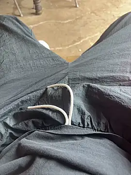 Snapshot of josle24 chatting on September 2025 05:46:01 PM josle24 online show from September 2025 05:46:01 PM