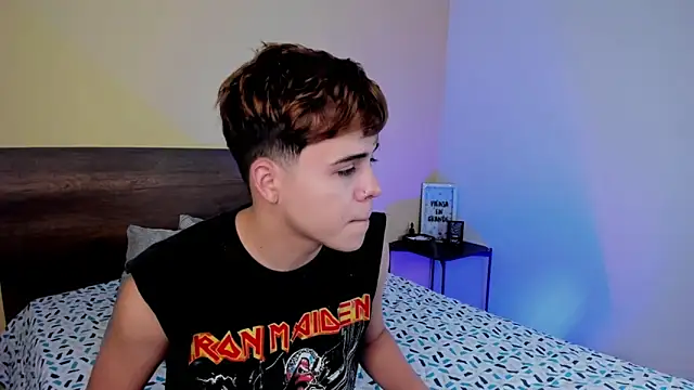 justinbiler online show from January 2025 12:36:02 PM