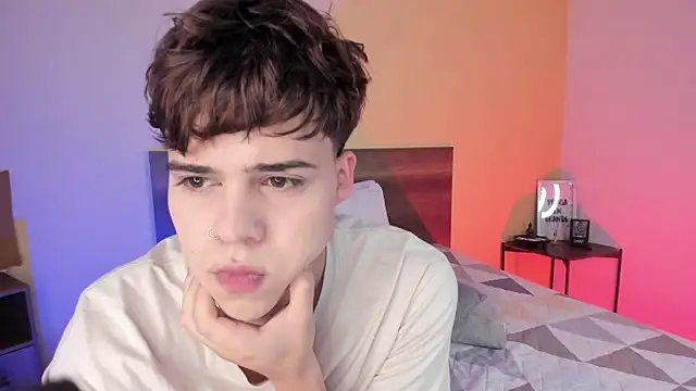 justinbiler online show from February 2025 12:11:02 PM