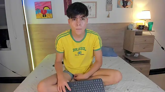 justinbiler online show from October 2025 11:43:01 AM