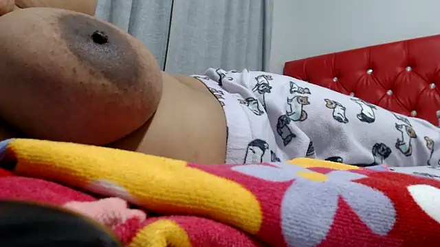 Snapshot of Babyshaly chatting on November 2025 07:46:02 PM Babyshaly online show from November 2025 07:46:02 PM